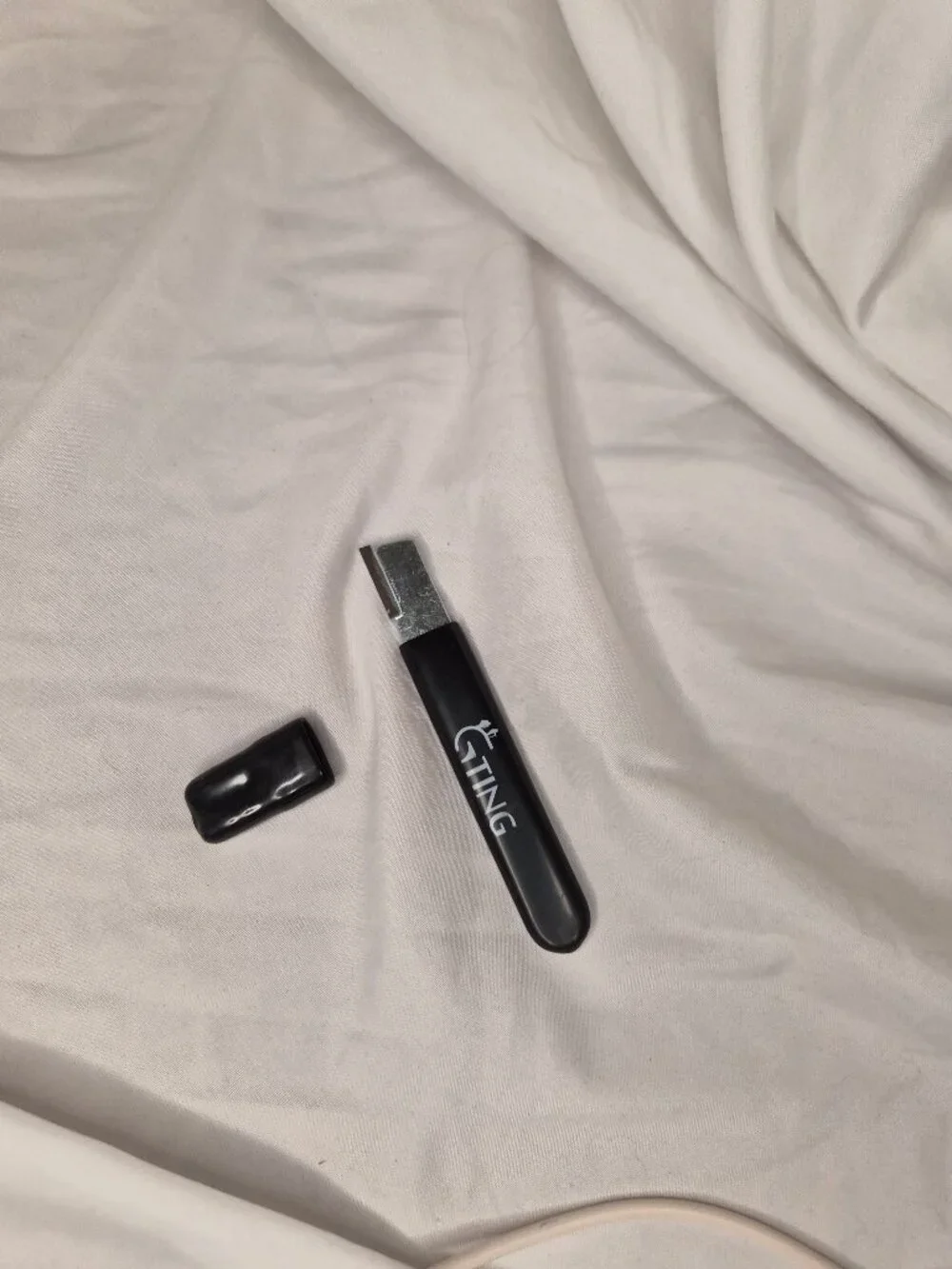 G-TING portable pen-style tungsten carbide knife sharpener